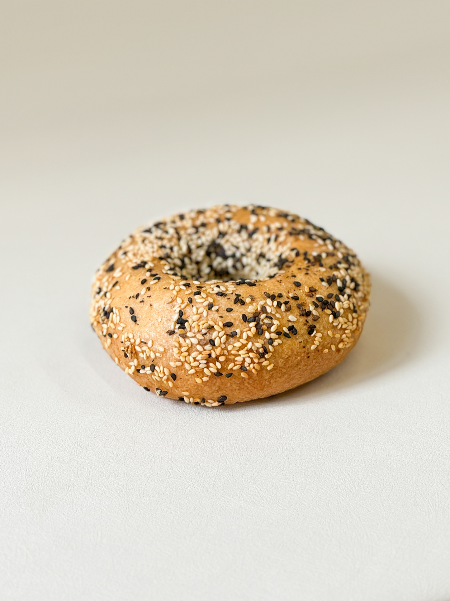 Glutenfri bagel (naturell och sesamfrön)