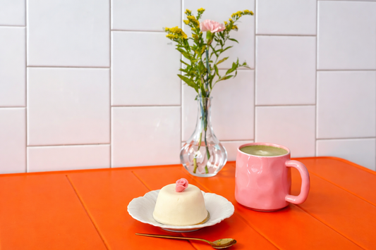 We are open all summer in Stockholm, both in Kungsholmen and Södermalm, so you are never without your favorite gluten-free treats.